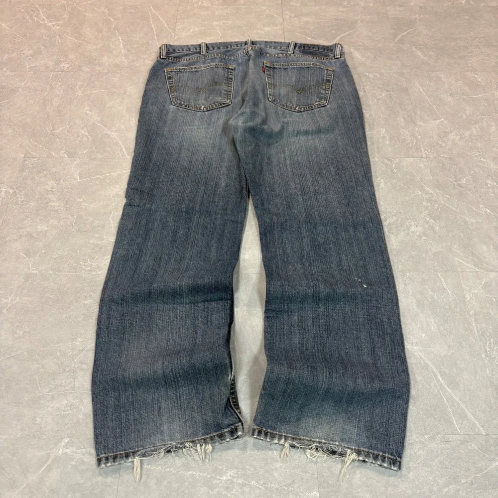 Levis 559 Relaxed Straight Jeans Mens 38x32 Medium Wash Distressed Blue Denim